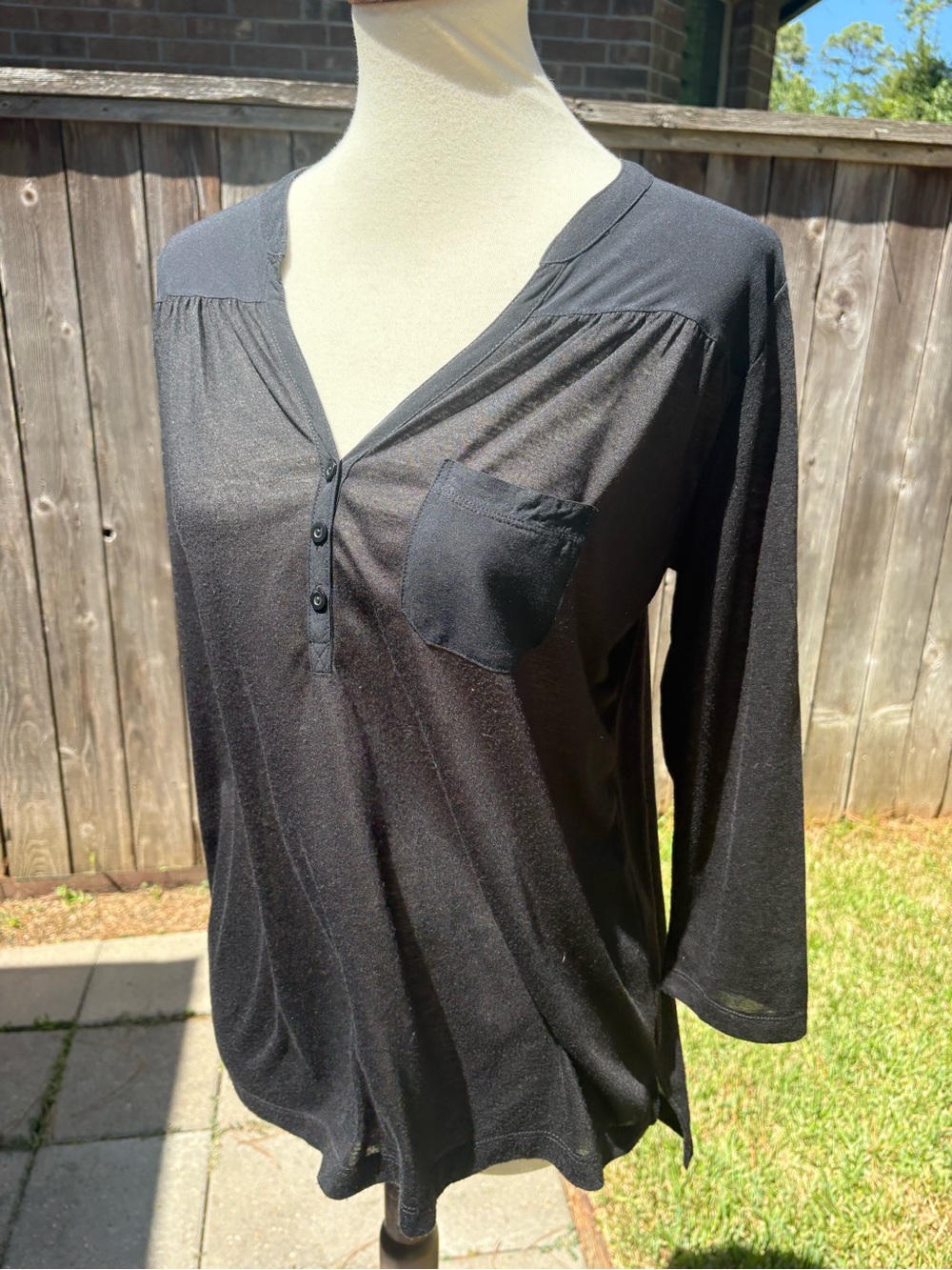 H&M Black Long-Sleeve V-Neck Henley Top